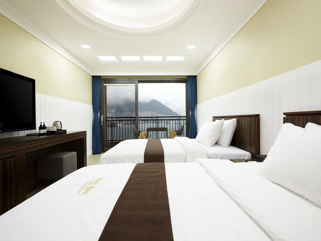 Deluxe Double room (twin beds)