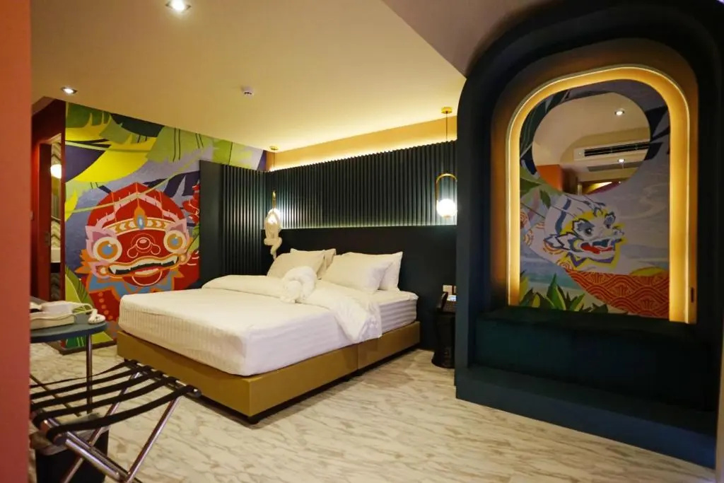 Deluxe Double room (full double bed)