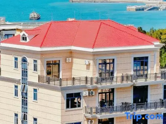 Meizhou Island HeMu (Mazu Ancestral Temple Branch) – 180° Ocean-View Homestay with Front-Row