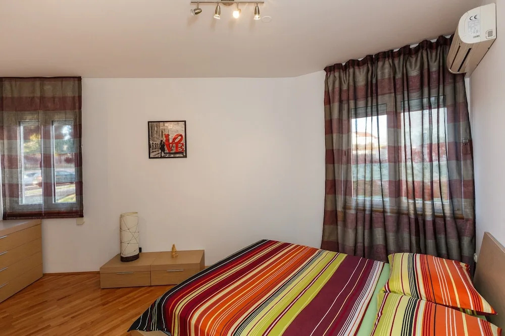 3 Bedrooms Deluxe Apartment with balcony