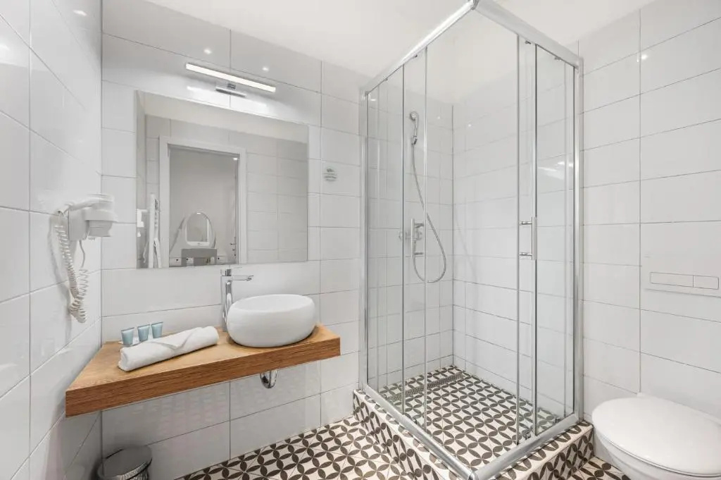 Standard Triple room with balcony