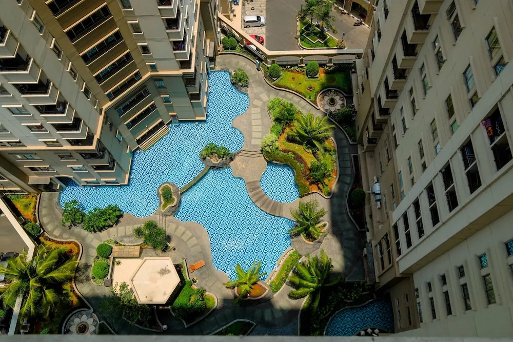 Comfy 2Br At Mediterania Marina Ancol Apartment