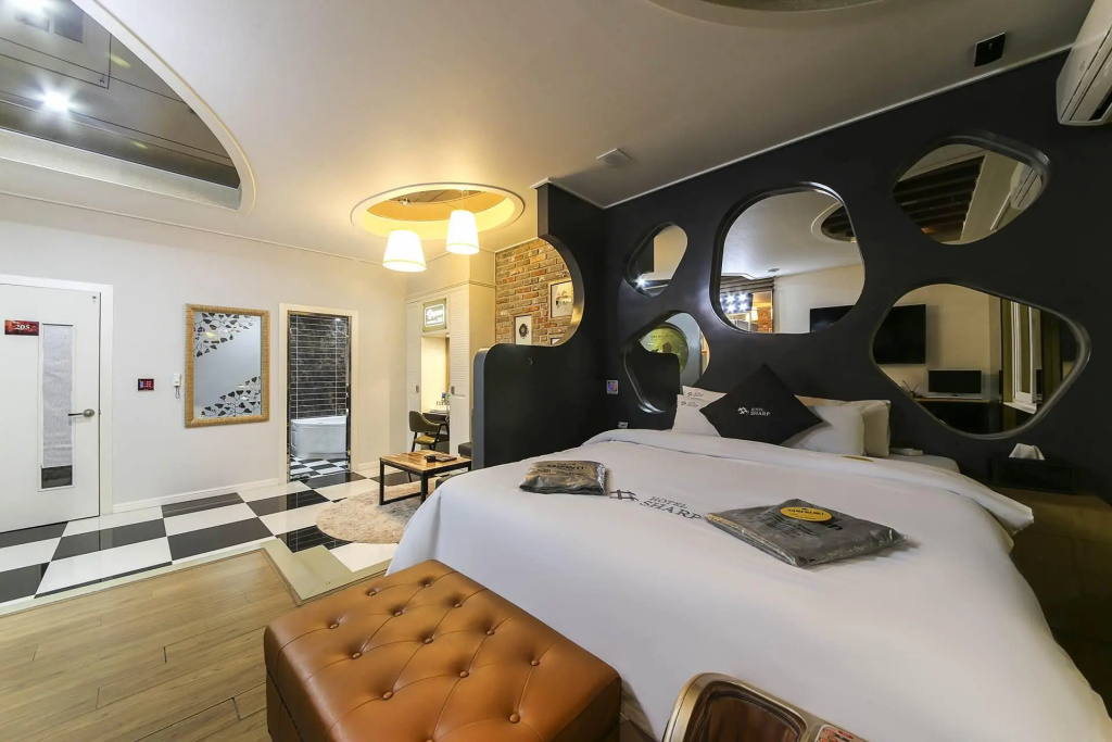 Superior room