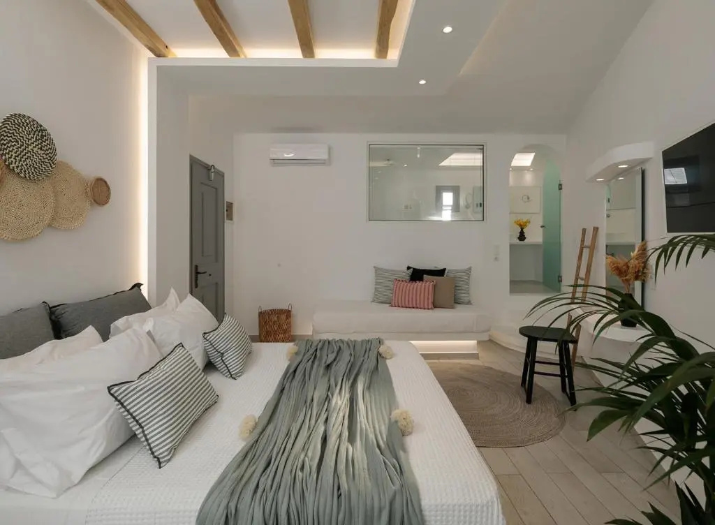 Superior room