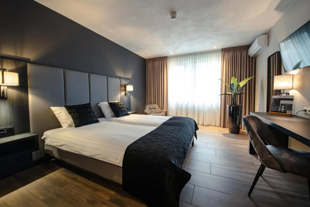 Hotel photo 30