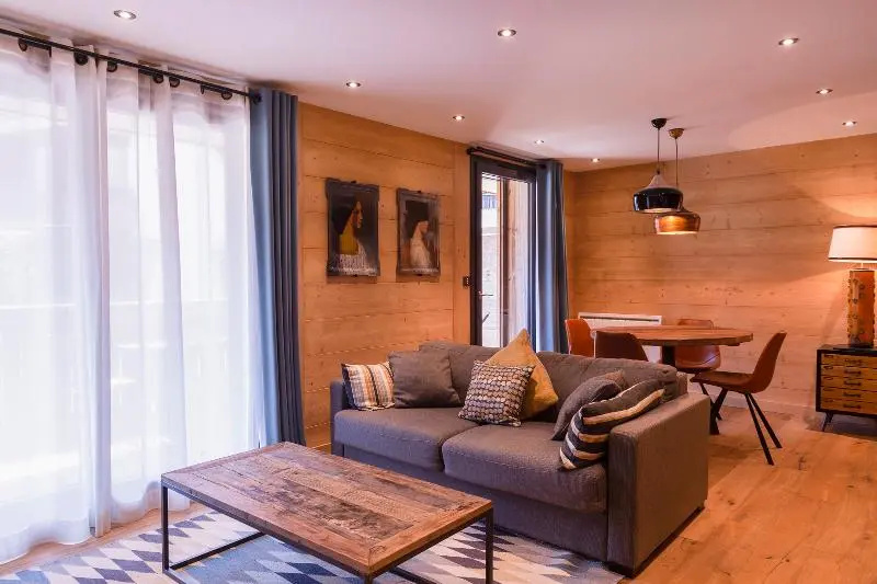 Chalet-Hôtel La Marmotte, La Tapiaz & SPA, The Originals Relais - Chambres