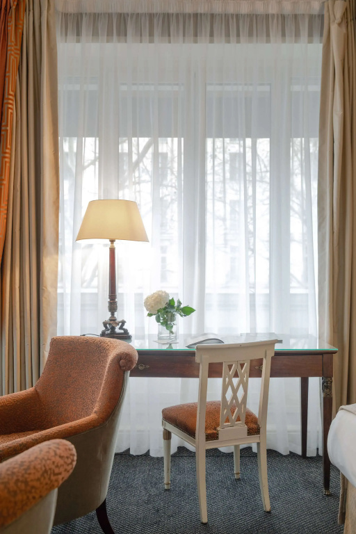 Napoleon Hotel 78