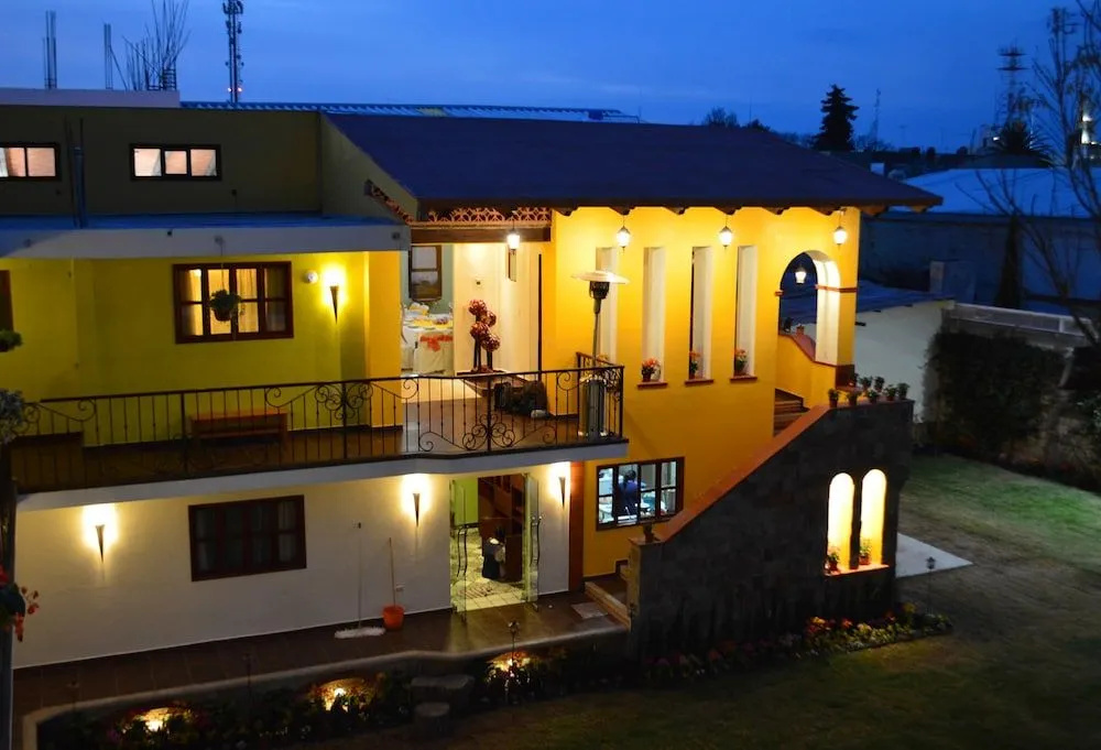 Hotel photo 1