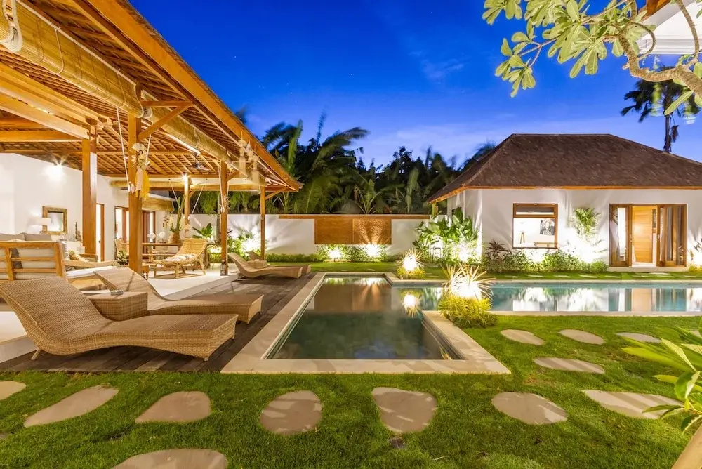 Villa Namu by Alfred in Bali - Family 5 BD Dream in Seminyak Oberoi Beach