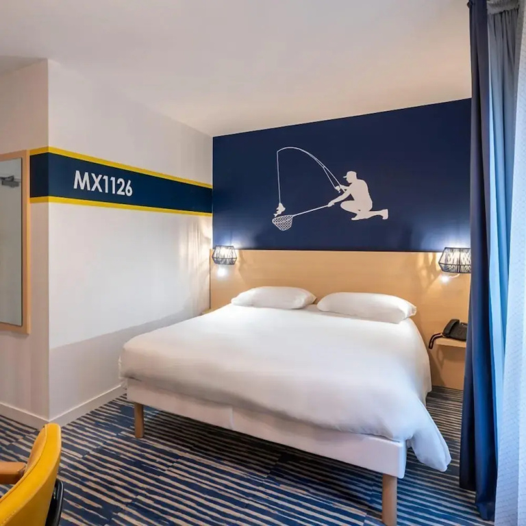 Standard Double room (full double bed)