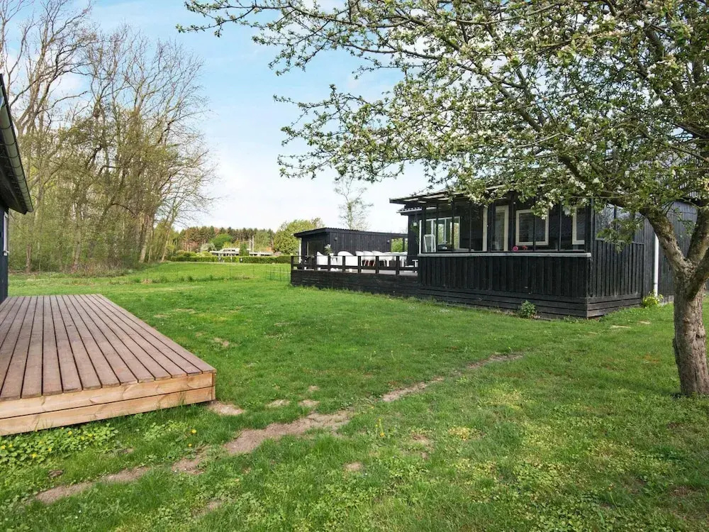 6 Person Holiday Home in Odder-by Traum