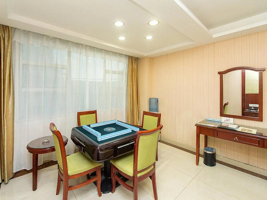 Vienna Hotel Huizhou Huiyang Danshui - Chambres