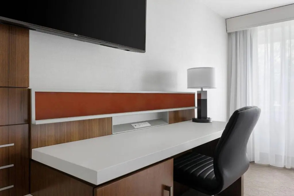 Delta Hotels by Marriott Burlington - Chambres