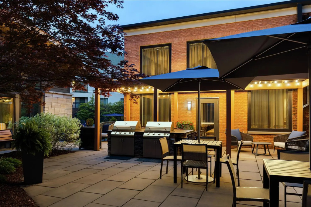 Homewood Suites by Hilton Burlington - Général