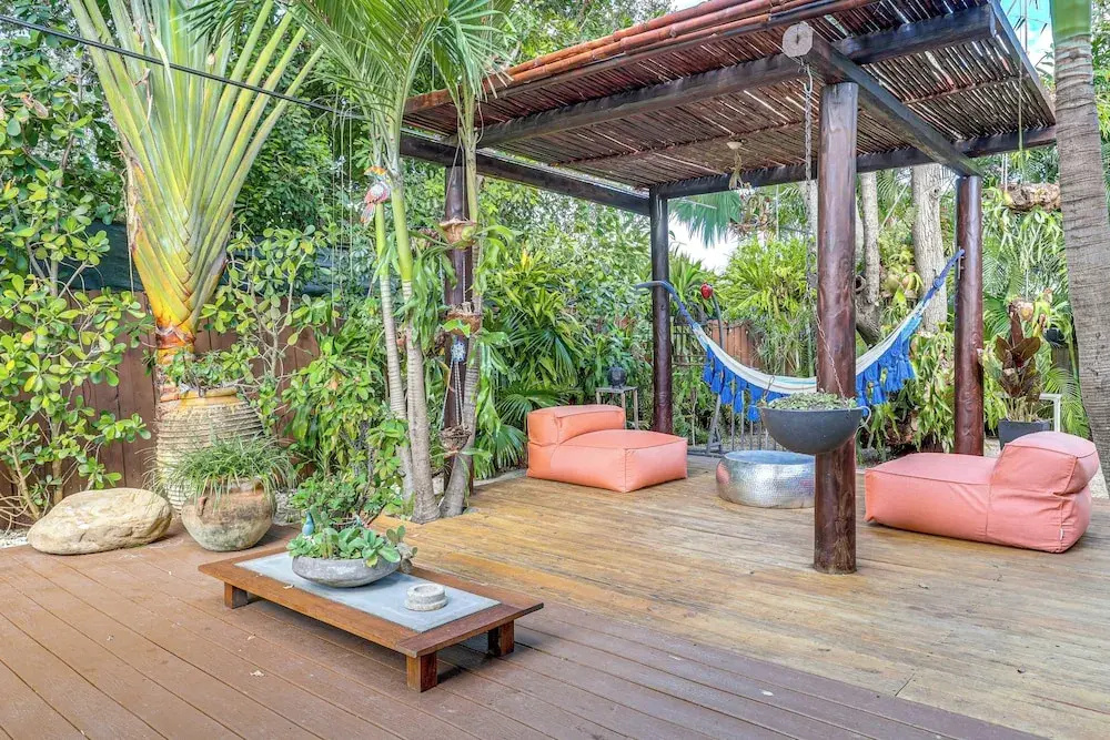Tropical Backyard W/pool: 10 min From Miami Beach!