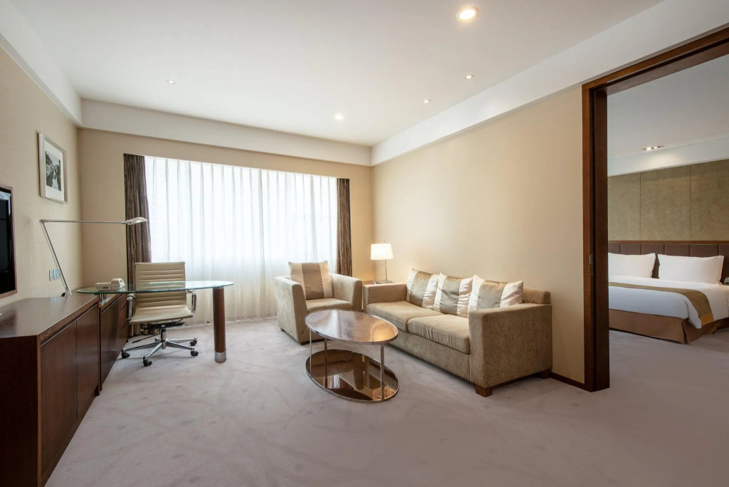 Superior Suite