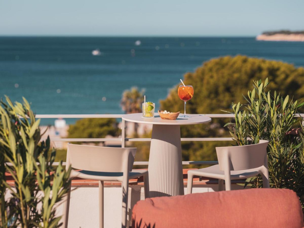 Hotel photo 10