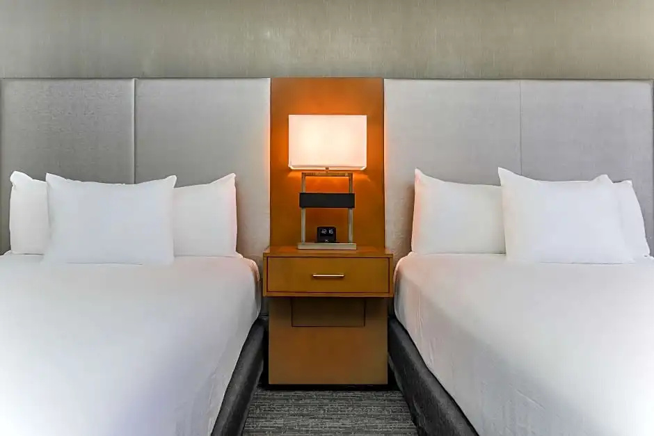 DoubleTree by Hilton Atlanta Airport - Chambres