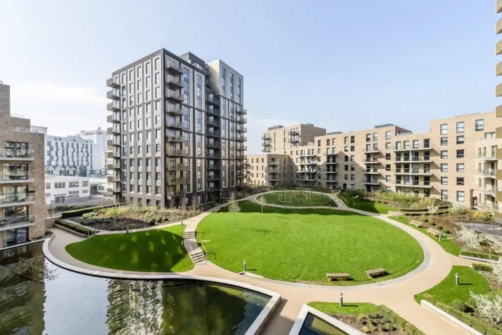 Montana Apartment Wembley Stadium