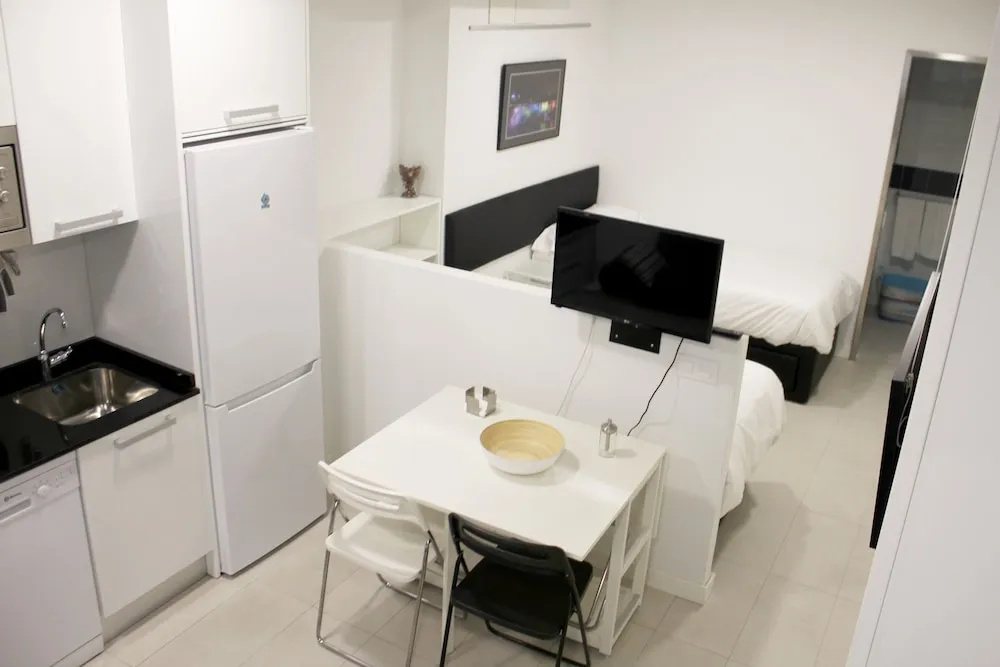 Economy Studio