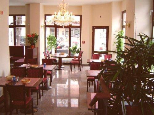 Трёхместный номер Standard в Hotel Orion Berlin