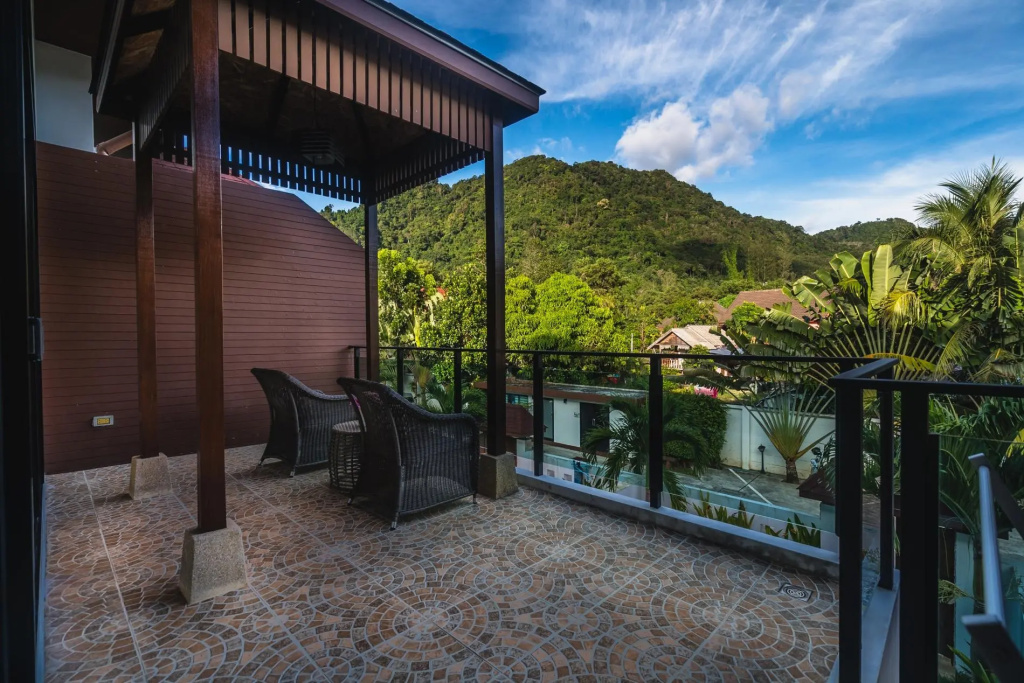 AP West 4 - Private pool in the heart of Kamala
