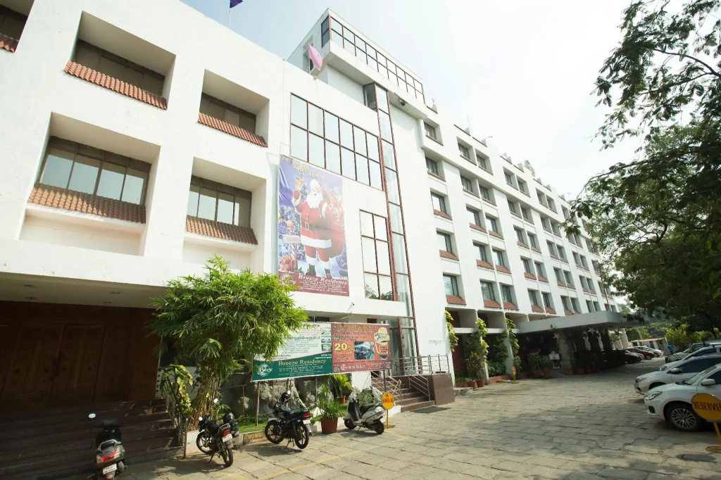 Breeze Residency