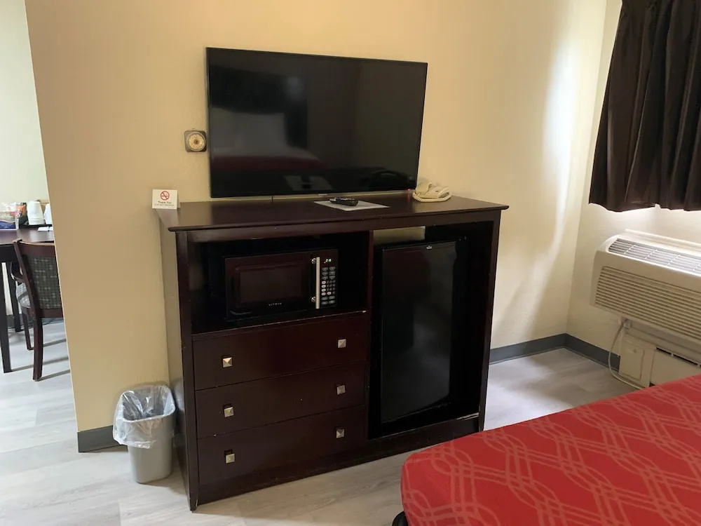 Quadruple Suite