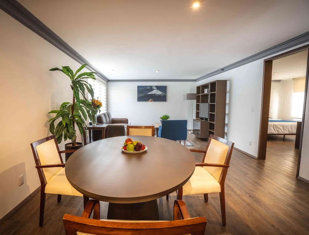 Suite with balcony
