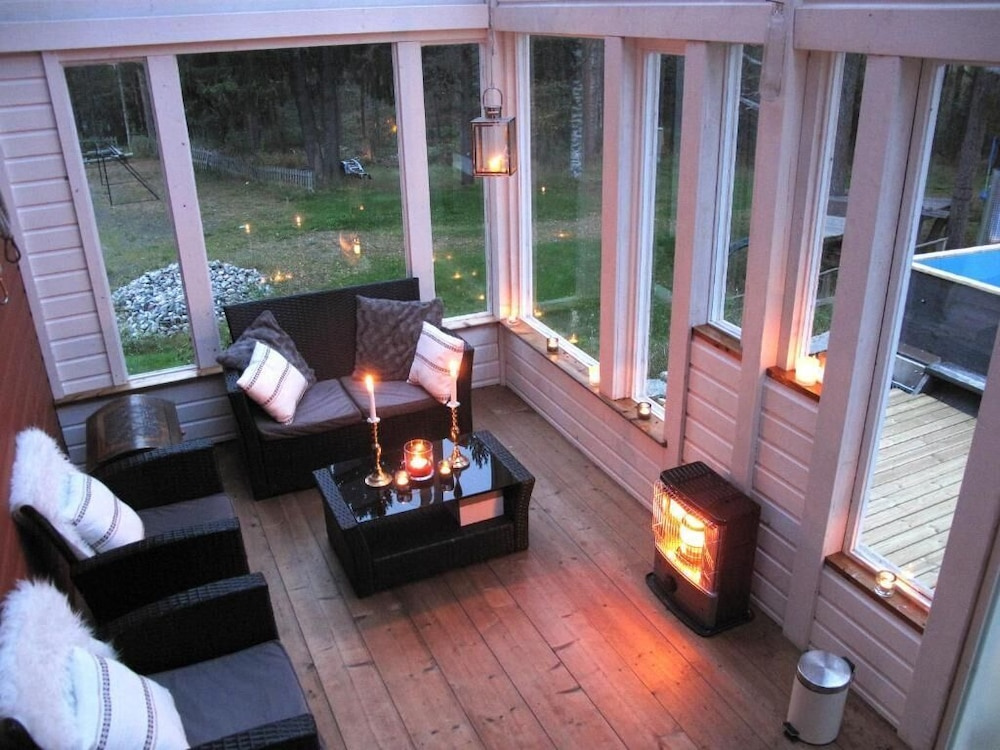 Wanha Koulu - Old School Lodge Tahko