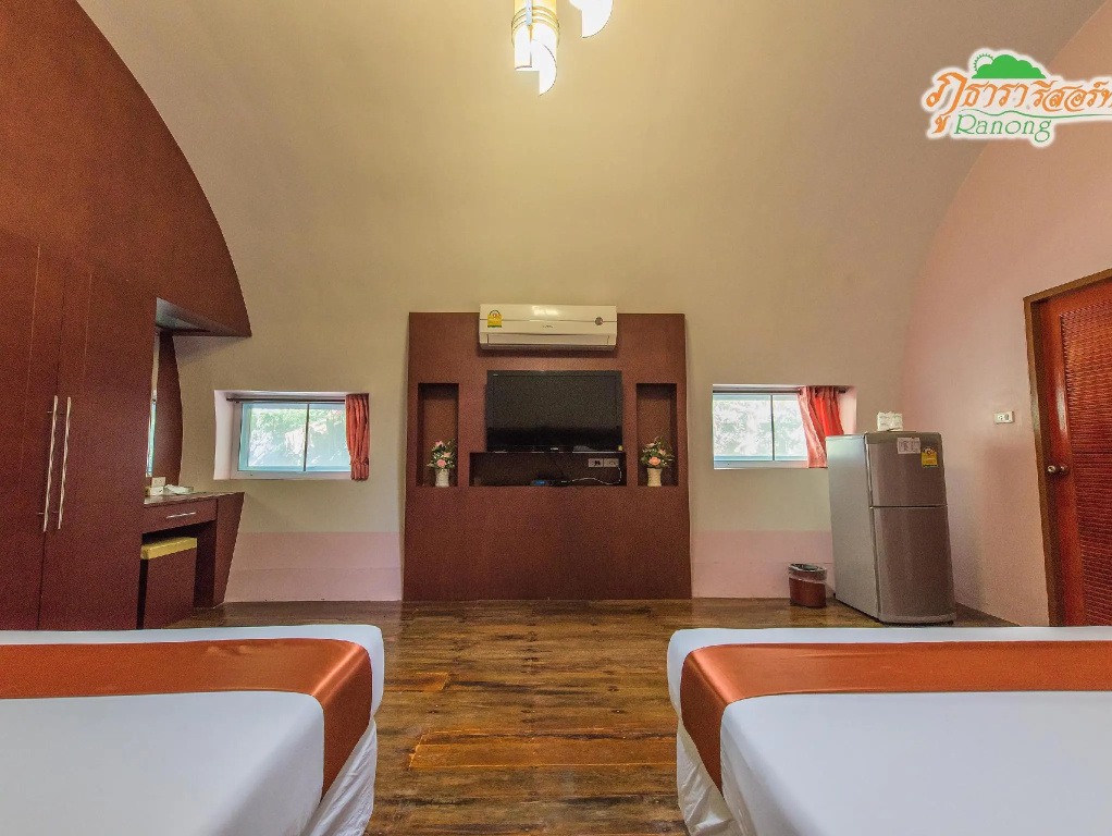 Deluxe Double room (twin beds)