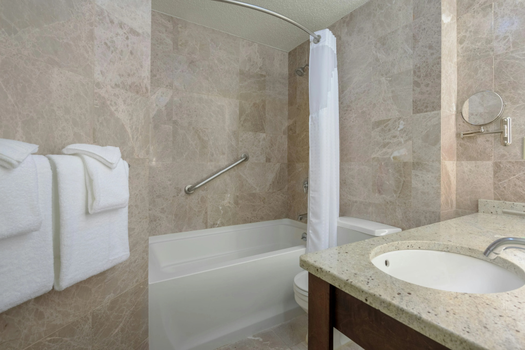 Holiday Inn Hyannis by IHG - Général