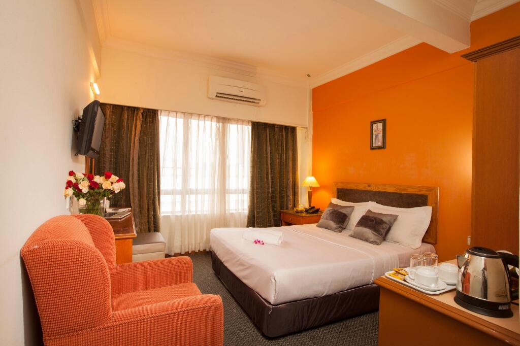 Leo Palace Hotel