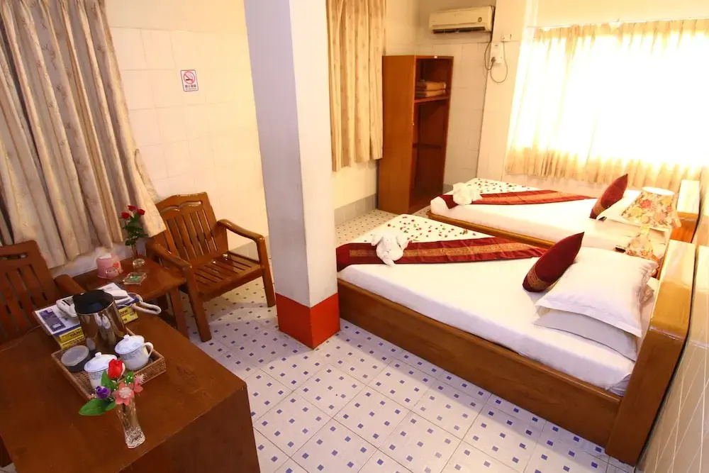 Shwe Htee Hotel Yangon - Chambres