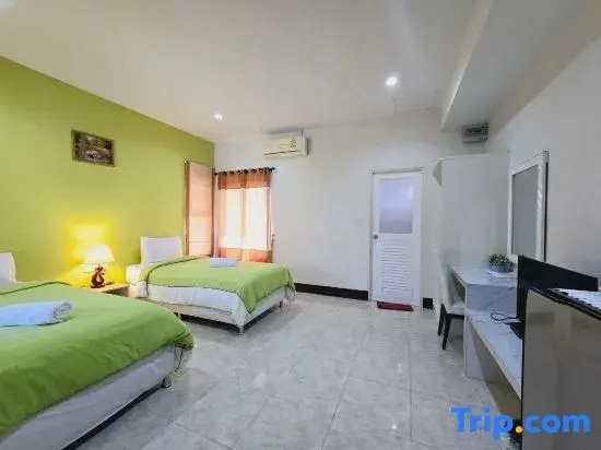 Deluxe Double room (twin beds)
