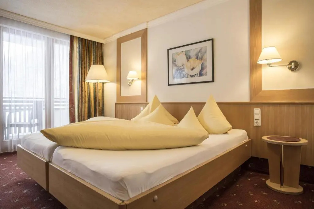 Hotel Weisseespitze - Chambres