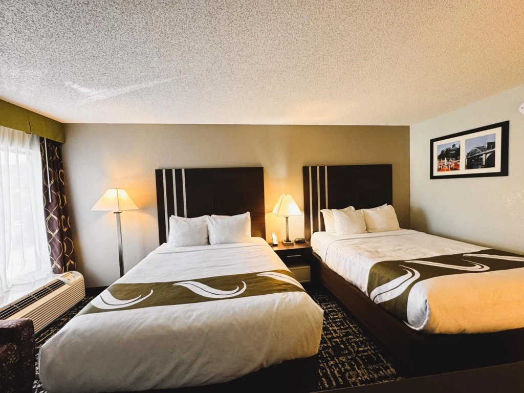 Quality Inn Cleveland North — 5