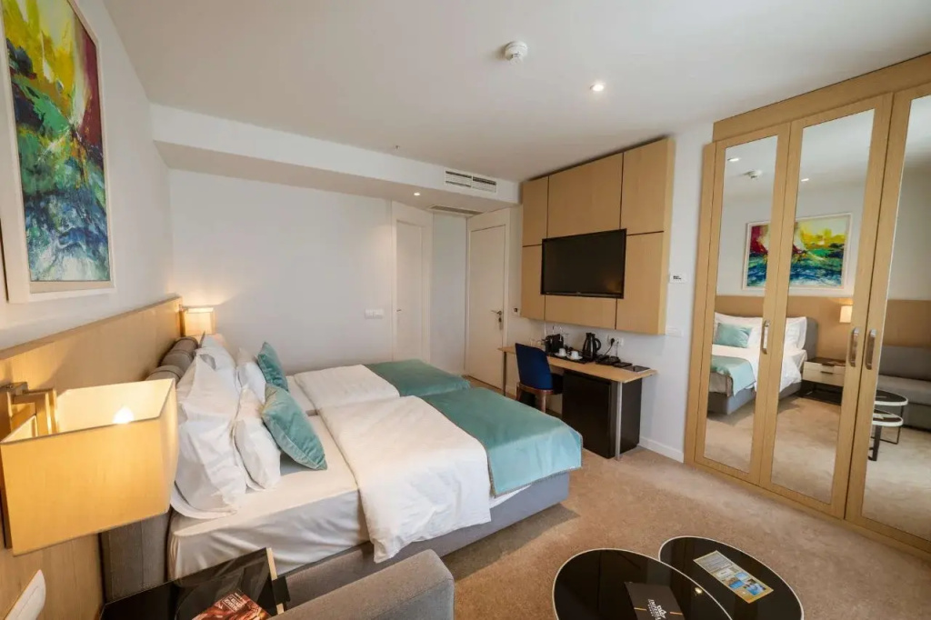 Hotel photo 5