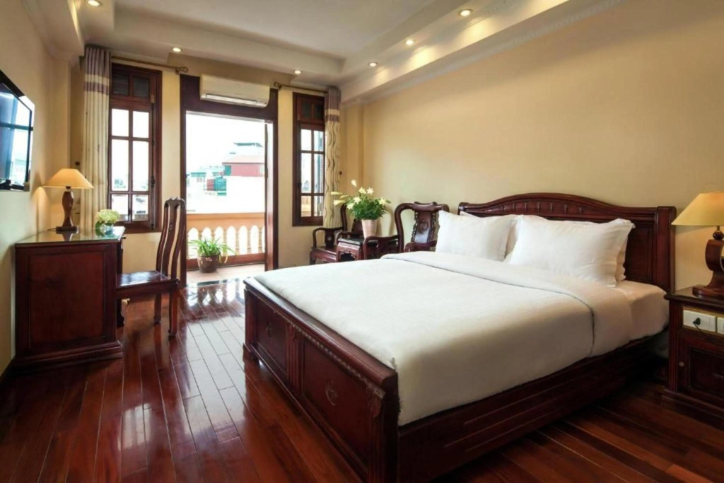 Отель Lucky 3 Hotel & Travel в Ханое