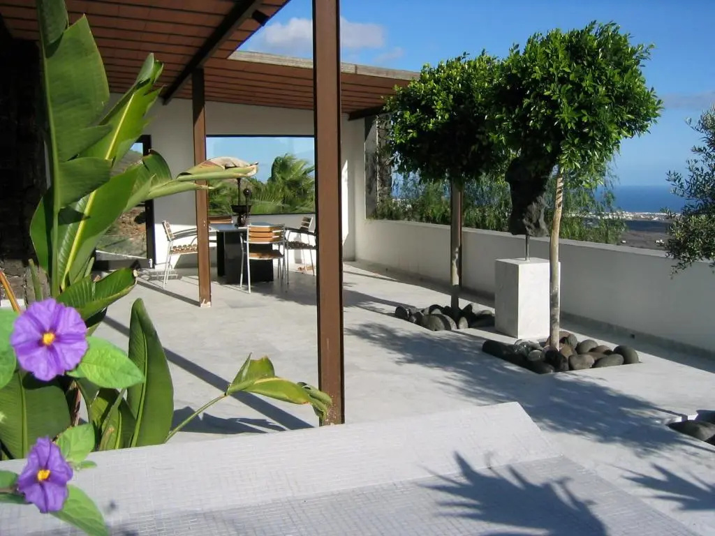 Deluxe Bungalow