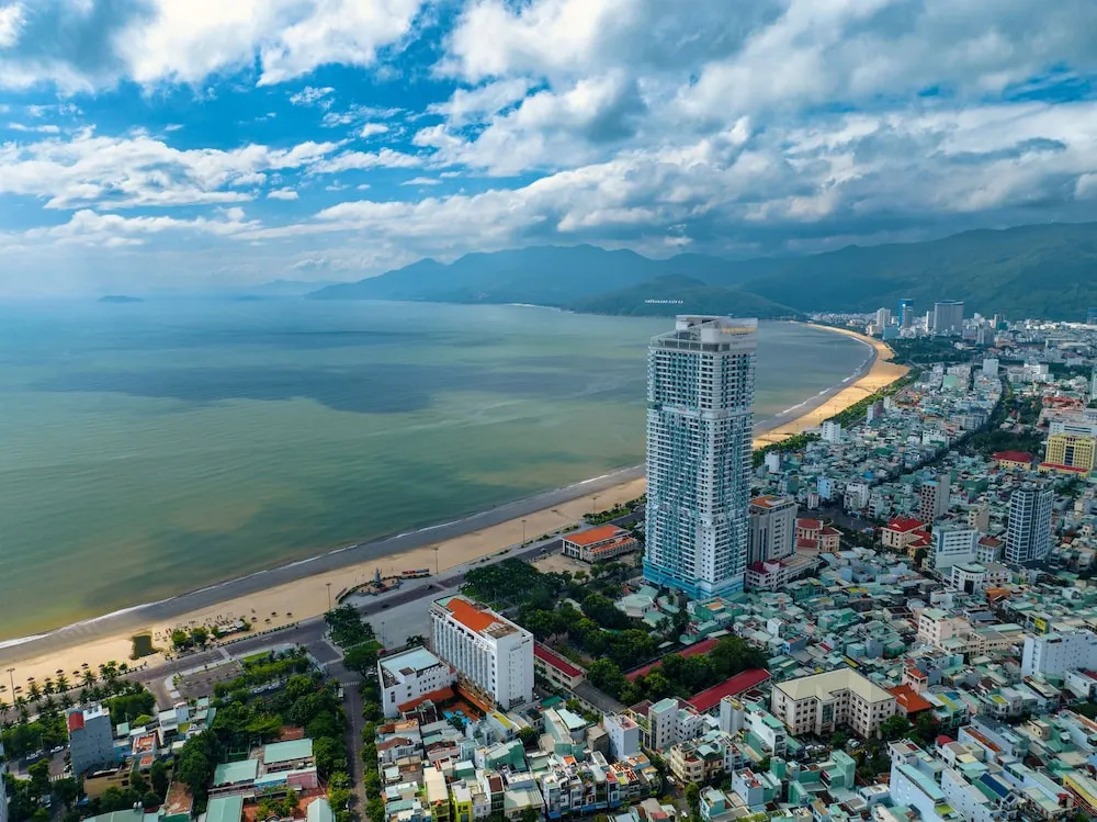 Grand Hyams Hotel - Quy Nhon Beach in Quy Nhon