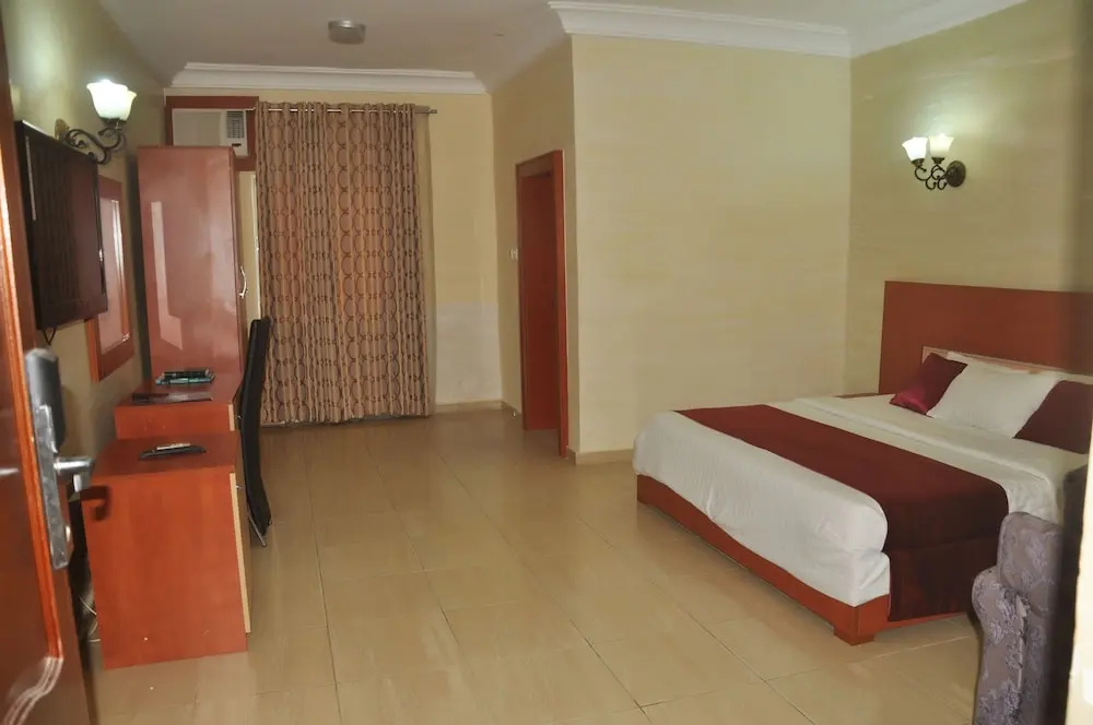Top Rank Hotel - Chambres