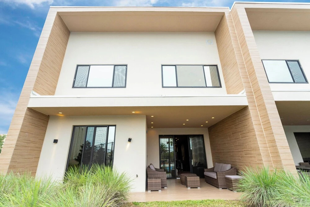 Accessible 4Bd Close to Disney Magic Village 7581