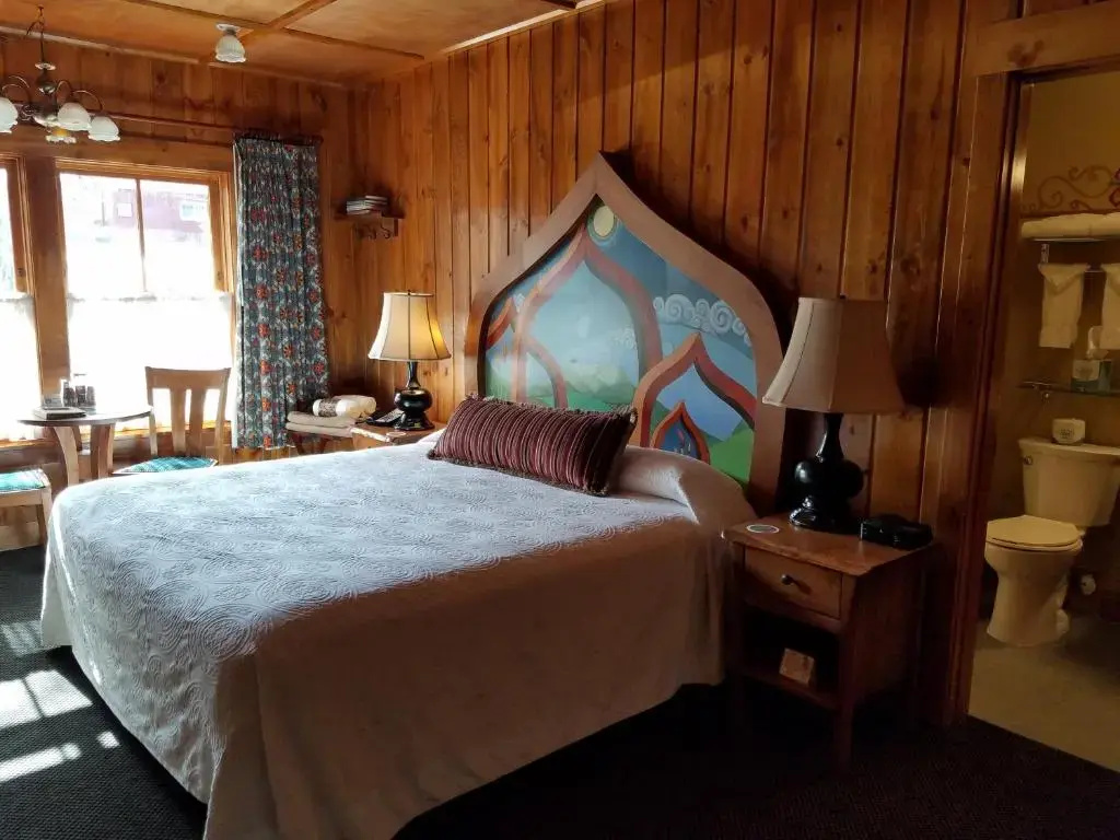 Standard Double room (full double bed)