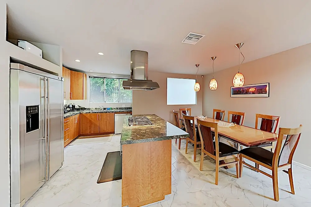 New Listing! Modern Canyon W/ Lush Patio 2 Bedroom Home - Général