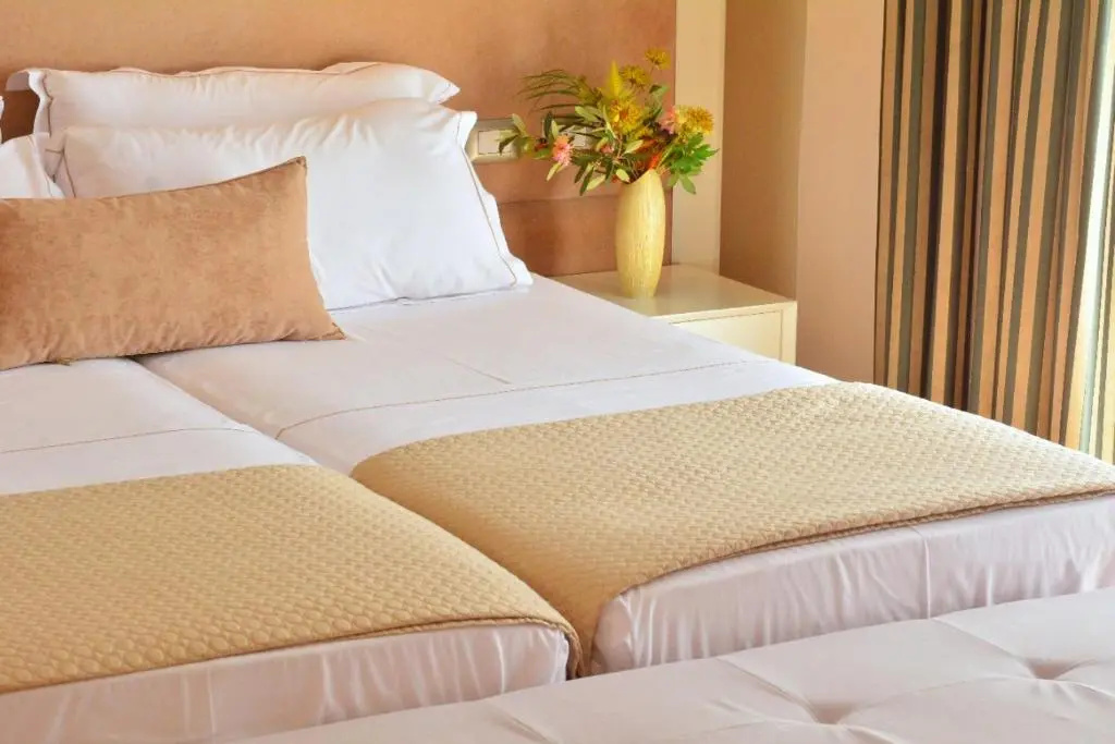 Superior Double room (full double bed)