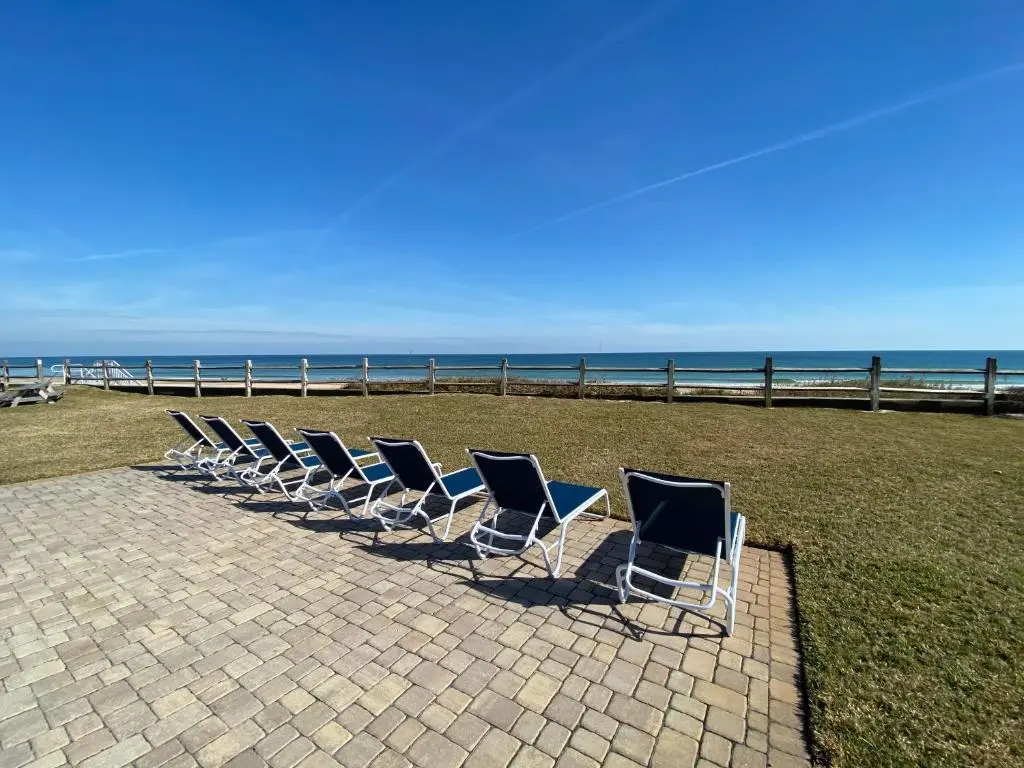 Beach & Waterfront