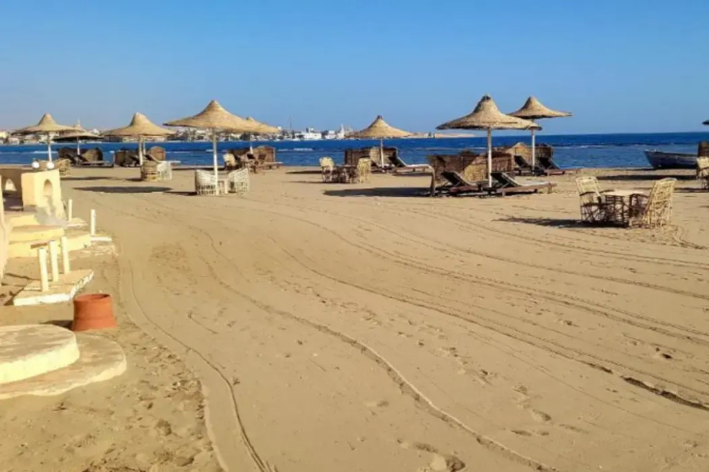 Dolphin Continental Hotel - фото 32