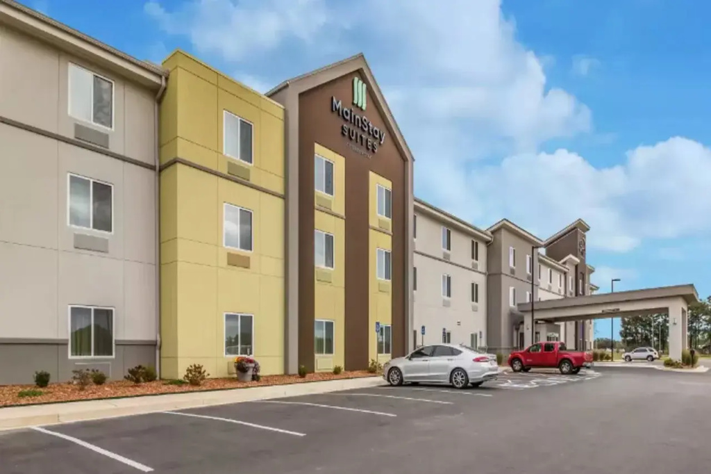 MainStay Suites at Discovery Park of America