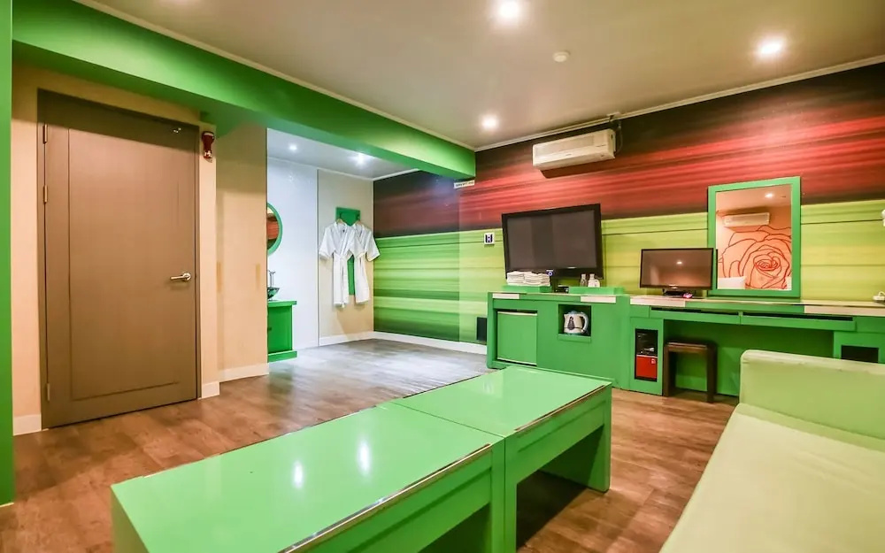 Hotel photo 5